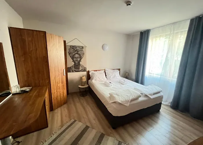 Pensión беглик таш 3 3*