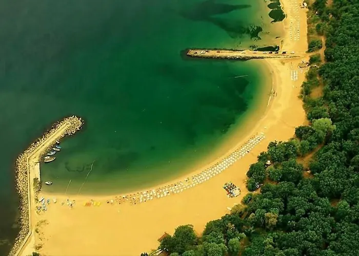 Gasthuis беглик таш 3 3*